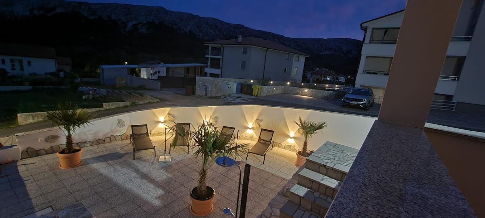 Apartments Gerta With Terrace Baška Esterno foto